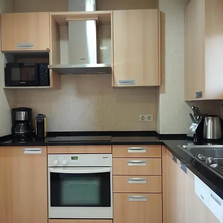 Barracuda Dom Апартаменти *